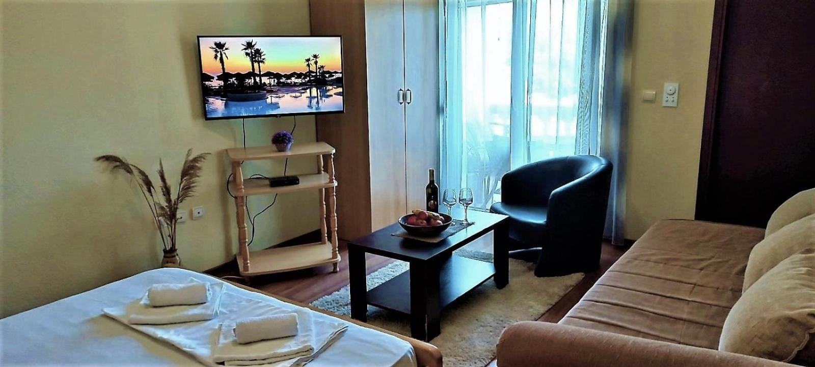 Castellamare Residence Petrovac Luaran gambar