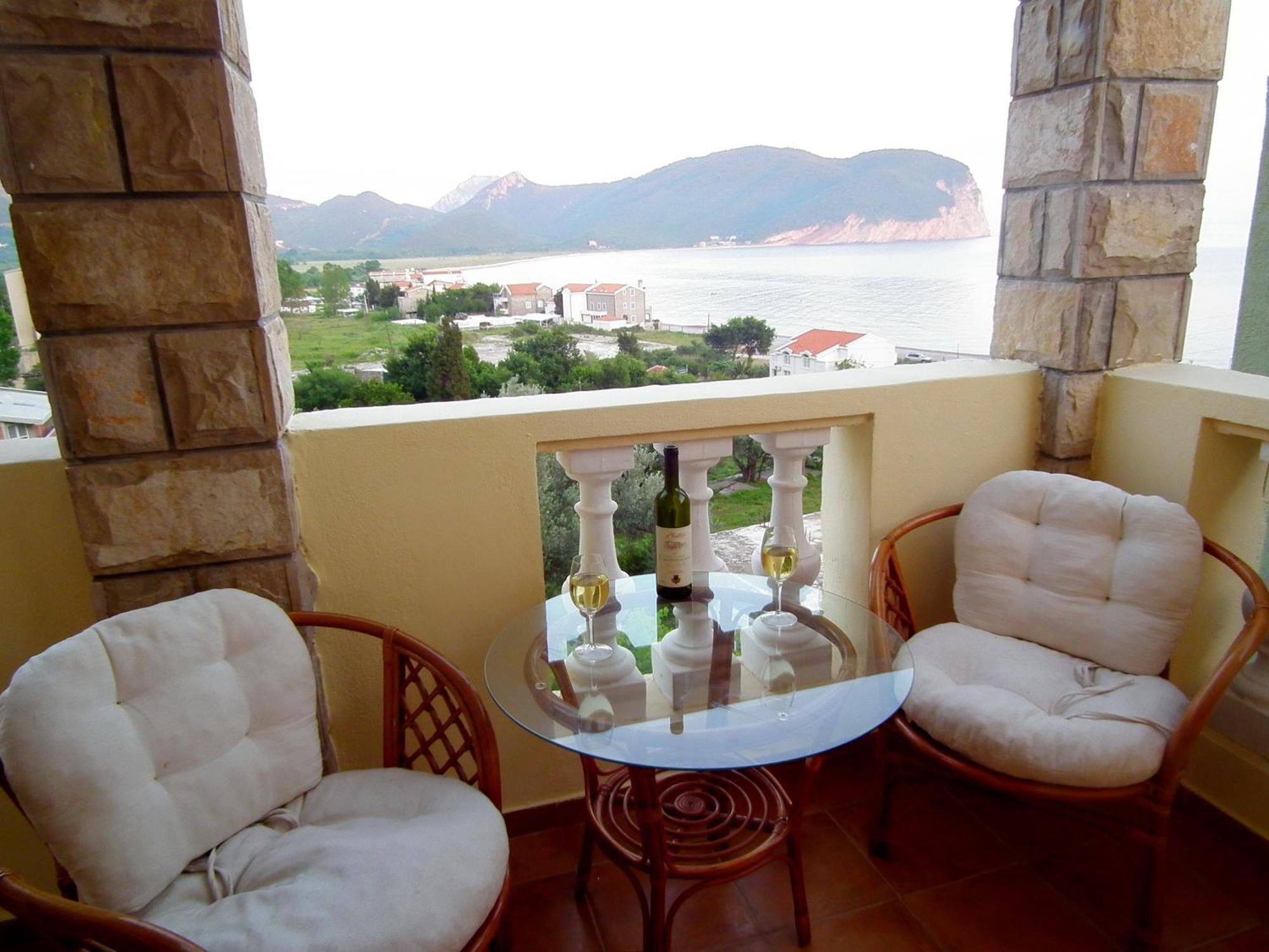 Castellamare Residence Petrovac Luaran gambar
